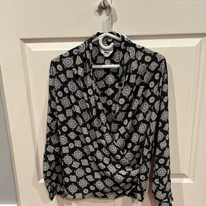 Elegant Black and White Patterned Women's Blouse